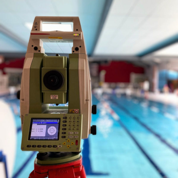 Polygonale avec station totale Piscine Géraldini Rodez